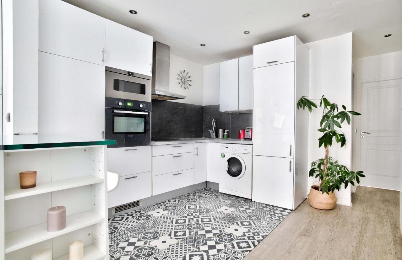 Appartement Quartier Tour Eiffel Free Netflix Paris Bagian luar foto
